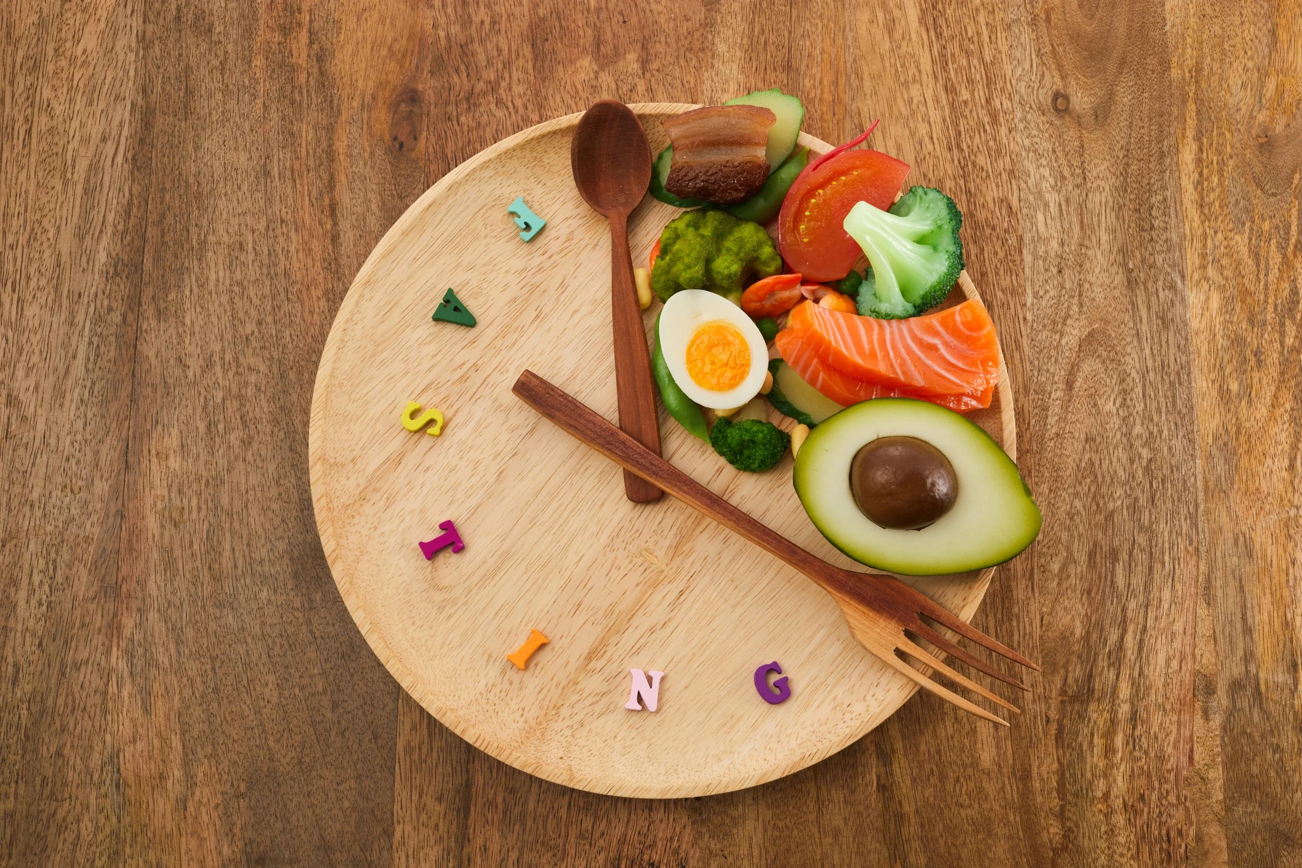 Bí quyết xây dựng chế độ ăn uống khoa học để ổn định năng lượng mỗi ngày